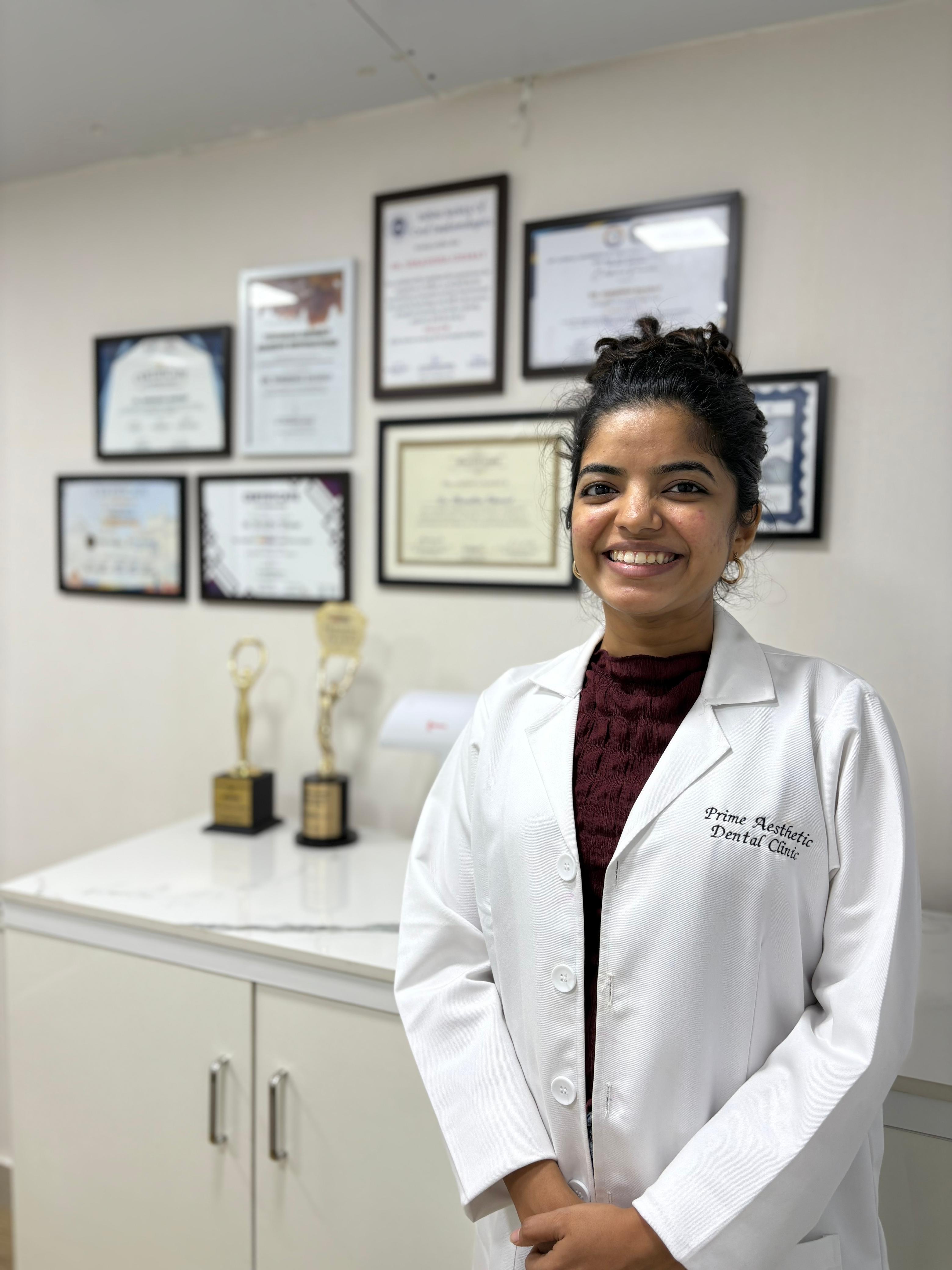 Dr. Shraddha Gharat Mishal at Prime Aesthetic Dental Clinic in Thane